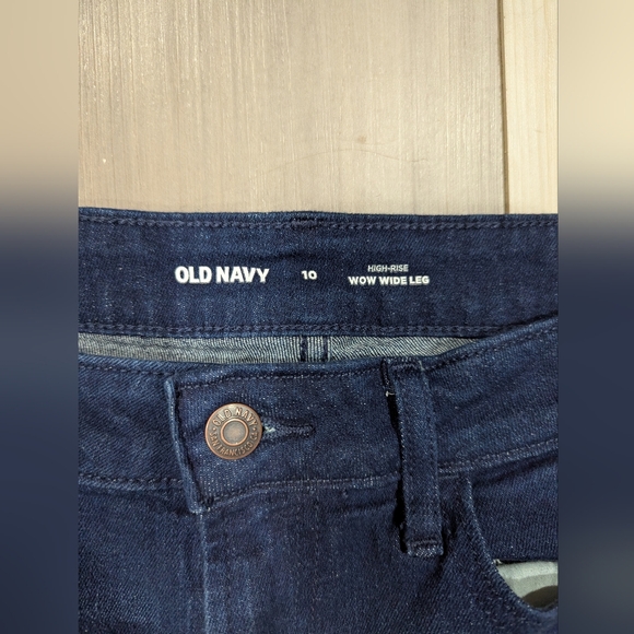 Women's Old Navy Wow Wide Leg Jeans - Picture 2 of 3